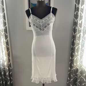 Vintage Unbranded Nylon Lace Slip Dress SZ 36